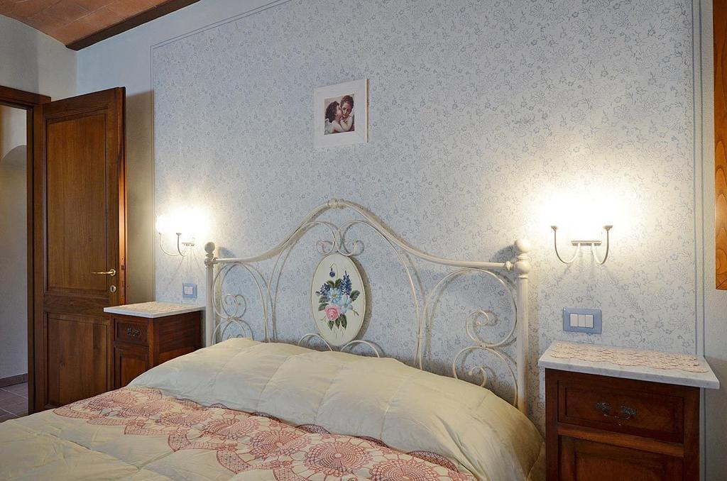 Gasthaus Mommialla Gambassi Terme Zimmer foto